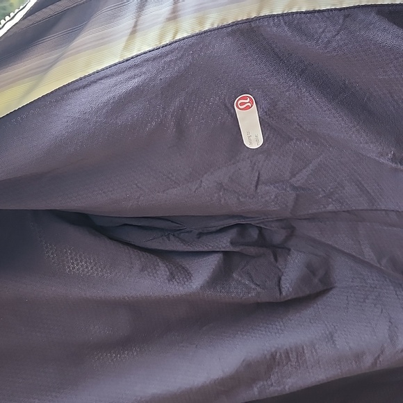 LULULEMON Run Track And Field Jacket Size 6 - Picture 3 of 7